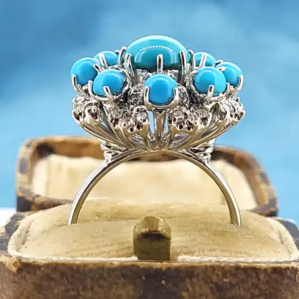 18ct White Gold Turquoise and Diamond Cocktail Ring — image 5