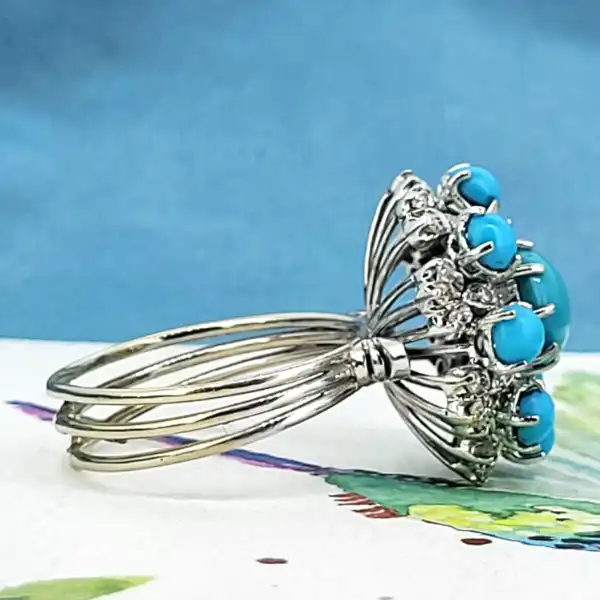 18ct White Gold Turquoise and Diamond Cocktail Ring — image 7
