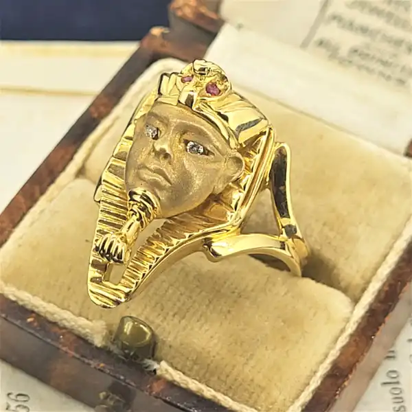 18ct Gold Pharaoh Ring with Rubies and Diamonds — image 5