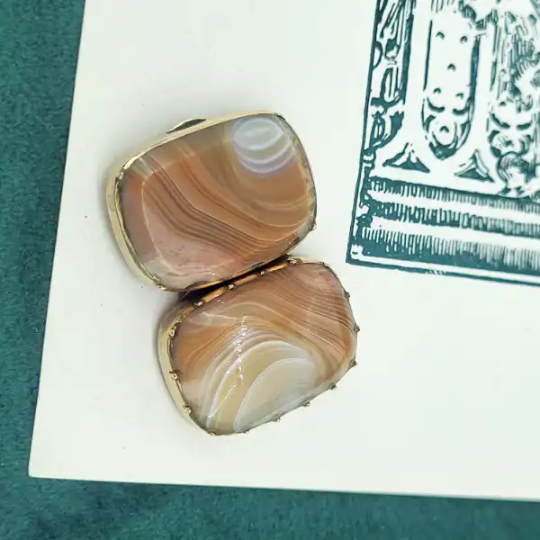 Antique Victorian Vinaigrette in 9ct Rose Gold with Scottish Agate — image 3