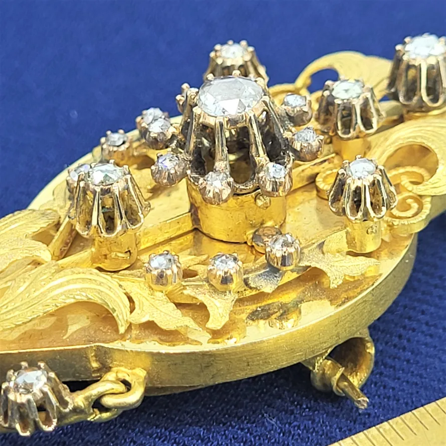 Exquisite Antique Gold Diamond Pendant/Brooch — image 3