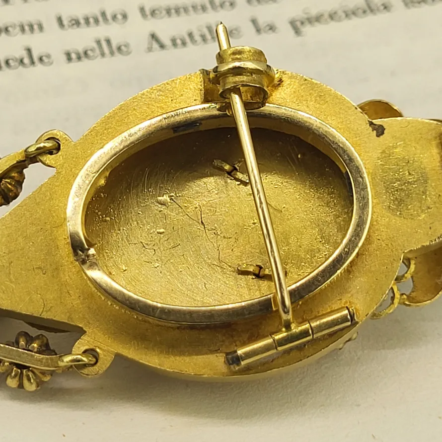 Exquisite Antique Gold Diamond Pendant/Brooch — image 7
