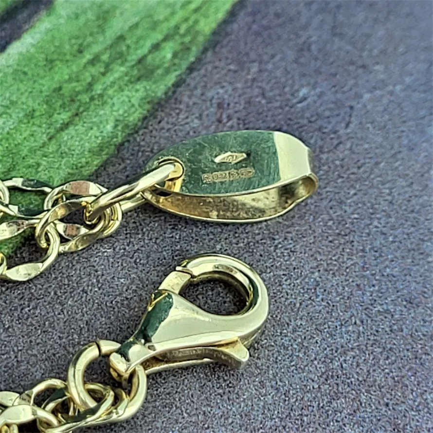 Fancy Link 18ct Gold Necklace — image 6