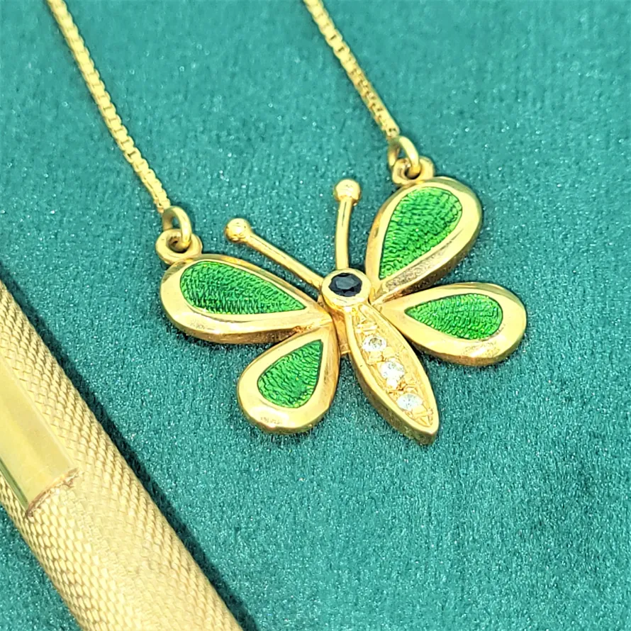 18ct Yellow Gold Enamelled Diamond Butterfly Necklace — image 3