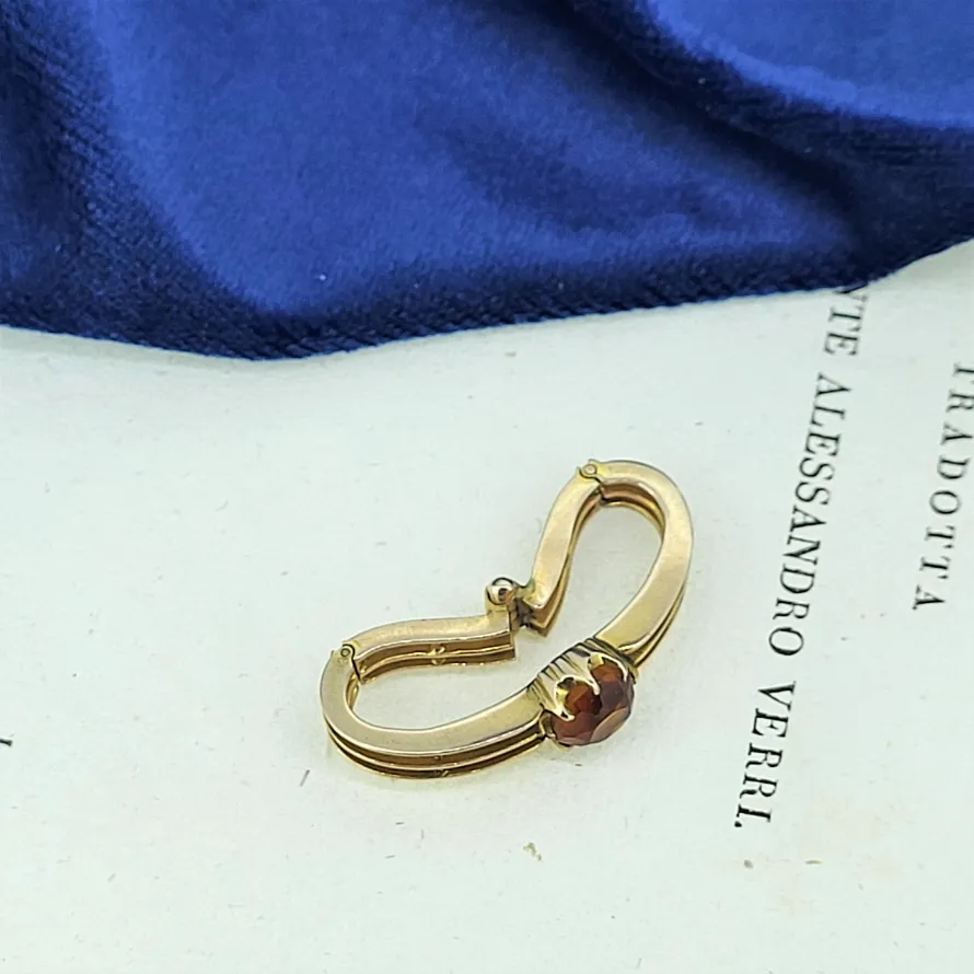 Antique 9ct Gold Scarf Clip — image 7