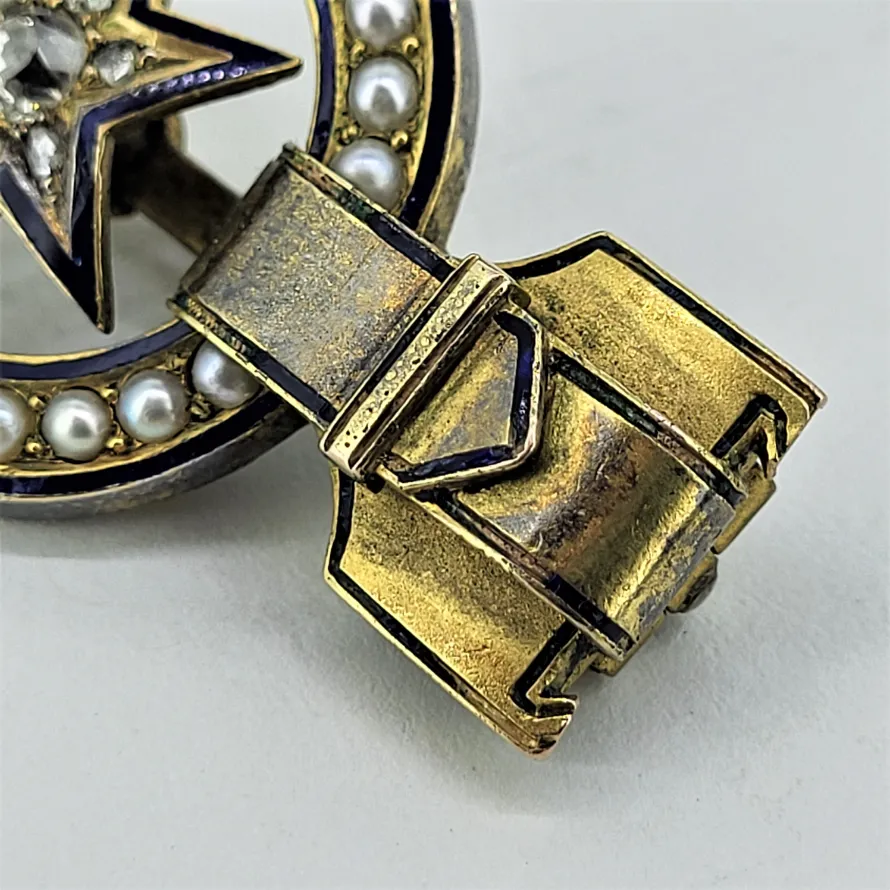 Victorian Diamond and Seed Pearl Enamelled Brooch — image 4