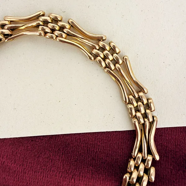 Vintage 9ct Yellow Gold Gate Bracelet, London 1972 — image 8