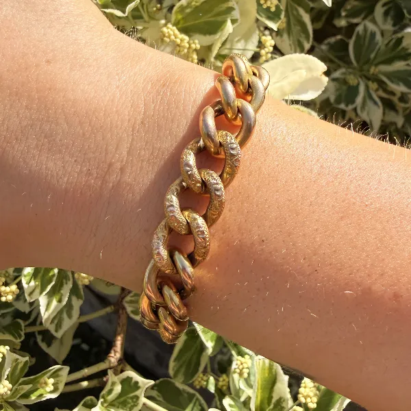 Victorian 9ct Rose Gold Charm Bracelet with Patterned Links — image 11