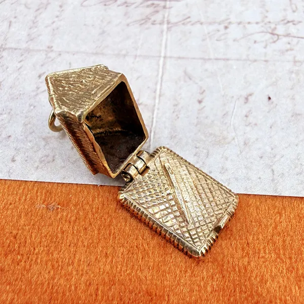 9ct Yellow Gold Needle In A Haystack Charm, Birmingham 1971 — image 7