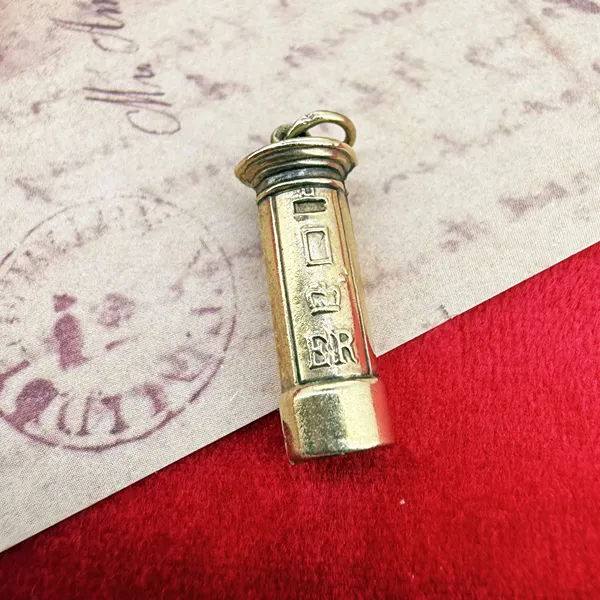 9ct Yellow Gold Post Box Charm, Birmingham 1978 — image 6