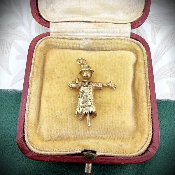 Vintage 9ct Gold Scarecrow Charm, London 1972