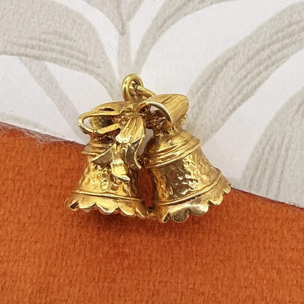 9ct Yellow Gold Wedding Bells Charm, London 1968 — image 5
