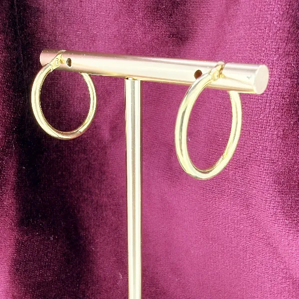 9ct Yellow Gold Classic Hoop Earrings - 15mm — image 3
