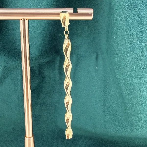 9ct Yellow Gold Italian Twisted Drop Earrings — image 4