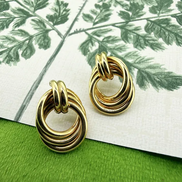 9ct Yellow Gold Open Knot Stud Earrings — image 5