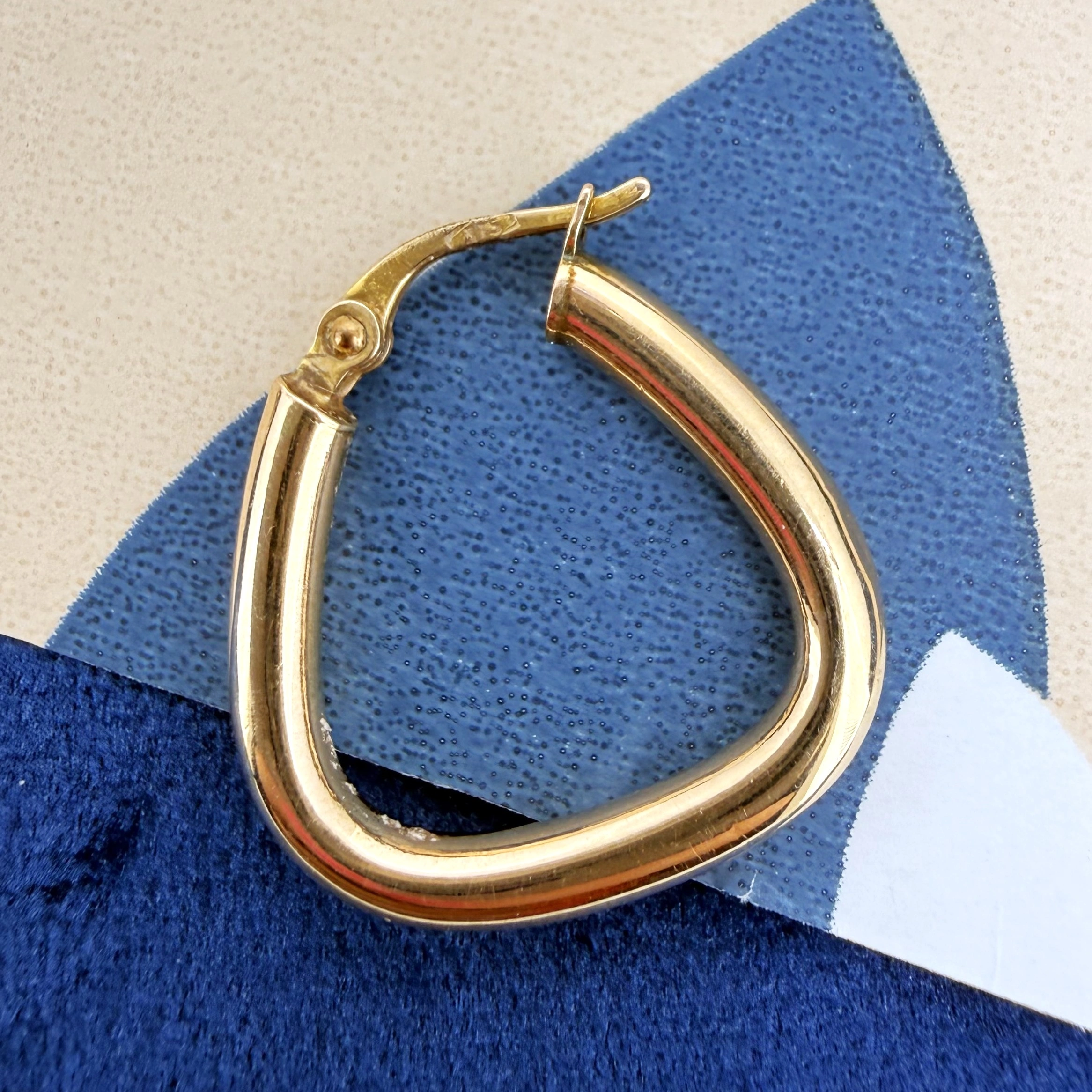 9ct Yellow Gold Geometric Hoop Earrings — image 6