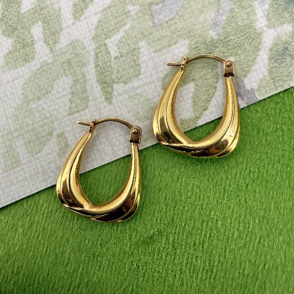 Vintage 9ct Yellow Gold Teardrop Hoop Earrings — image 5