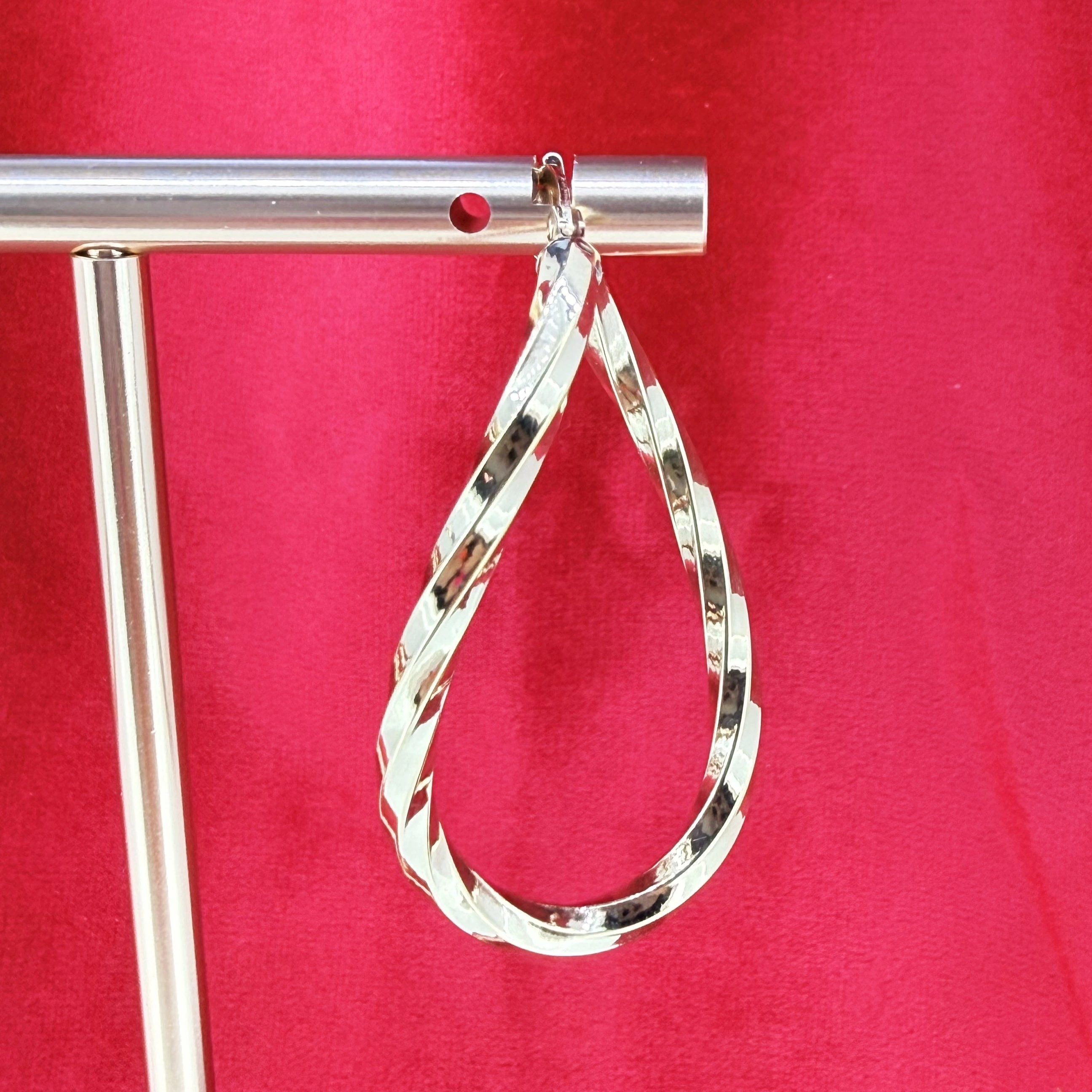 Vintage 9ct Yellow Gold Twisted Hoops — image 4