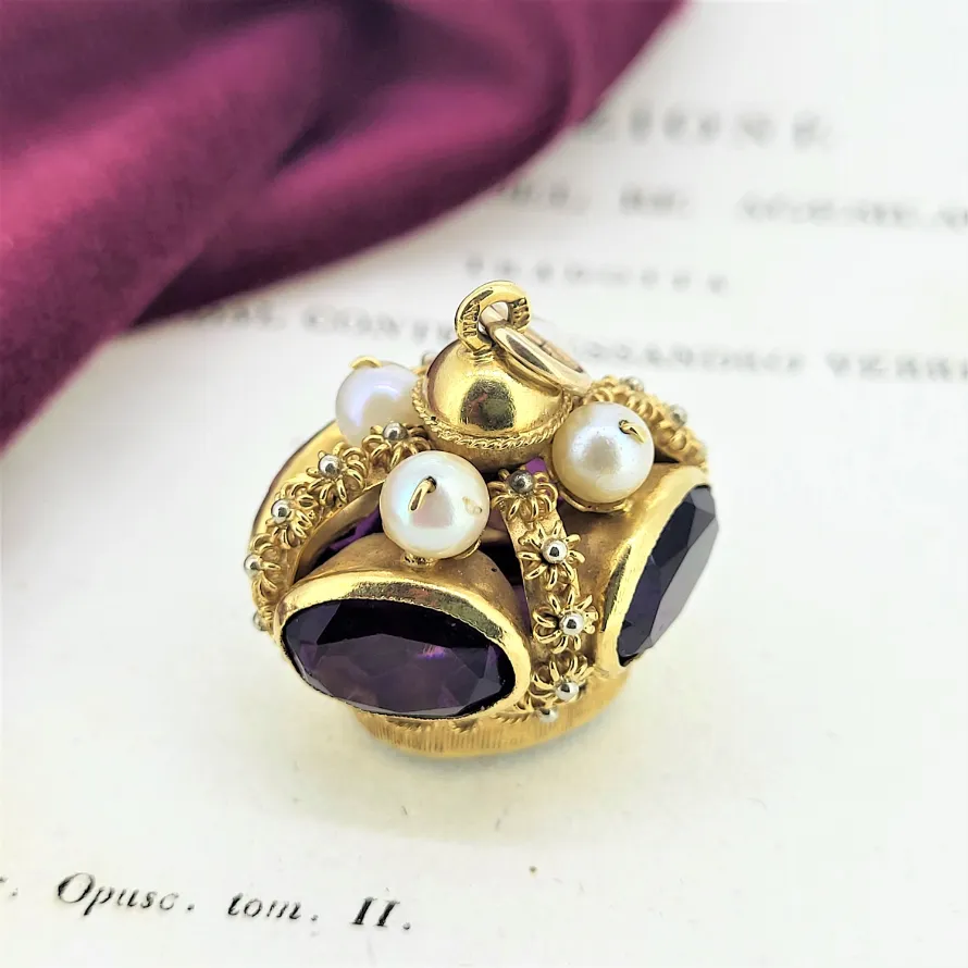 18ct Gold Etruscan Amethyst and Pearl Crown Fob Charm Pendant — image 7
