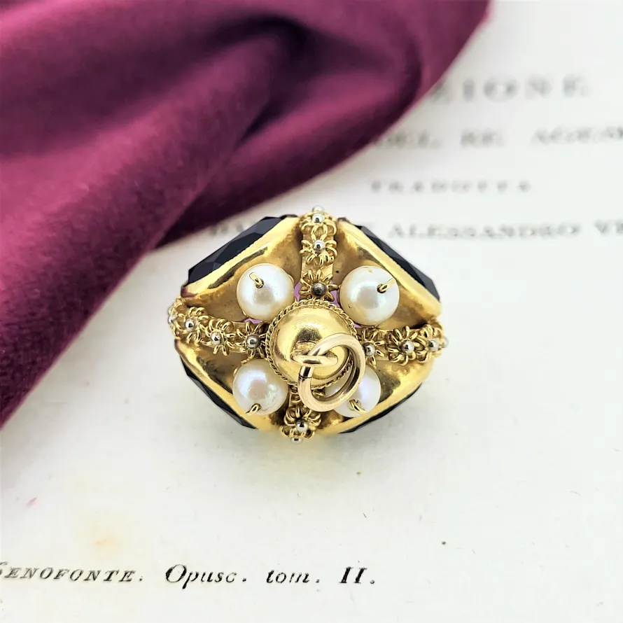 18ct Gold Etruscan Amethyst and Pearl Crown Fob Charm Pendant — image 10