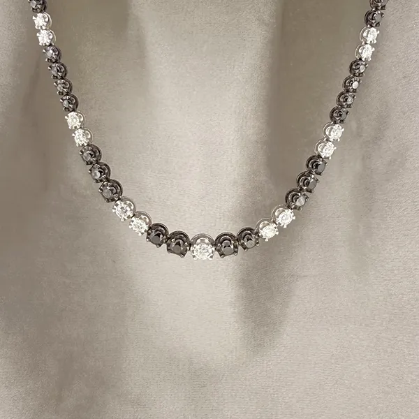 18ct Gold Black and White Diamond Tennis Necklace 8.12cts — image 2