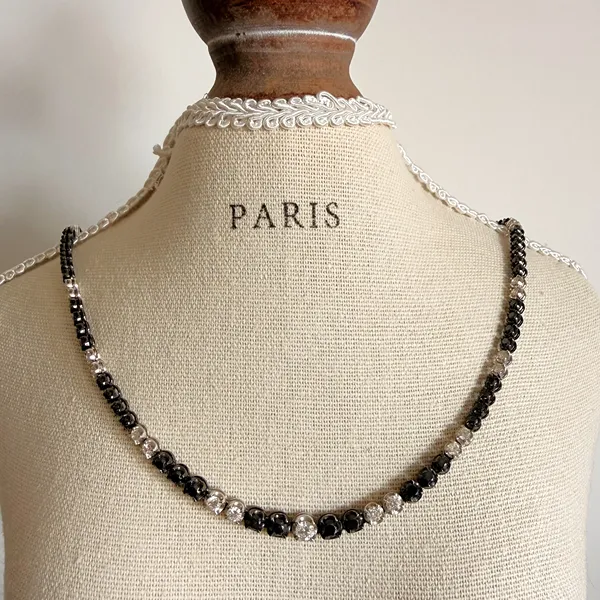 18ct Gold Black and White Diamond Tennis Necklace 8.12cts — image 12