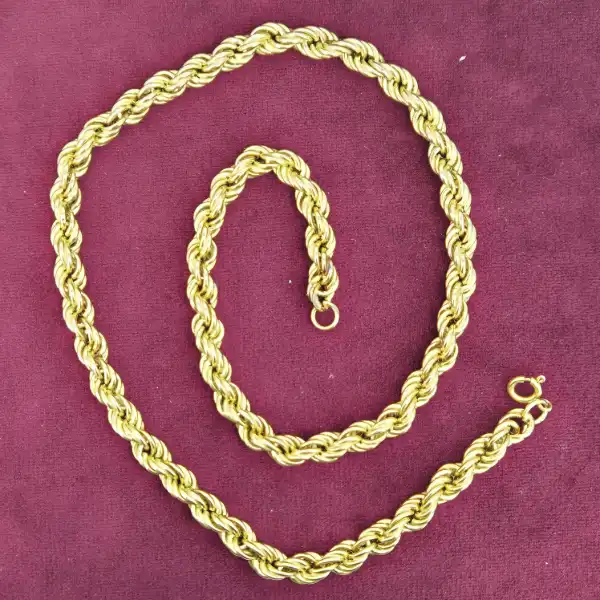 9ct Yellow Gold Rope Chain — image 2