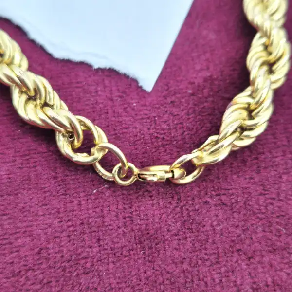 9ct Yellow Gold Rope Chain — image 7
