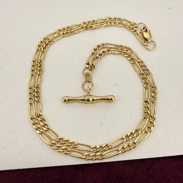 Vintage 9ct Yellow Gold Albert Style Figaro Chain, Birmingham 1995 — image 3