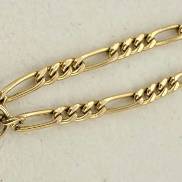 Vintage 9ct Yellow Gold Albert Style Figaro Chain, Birmingham 1995 — image 5