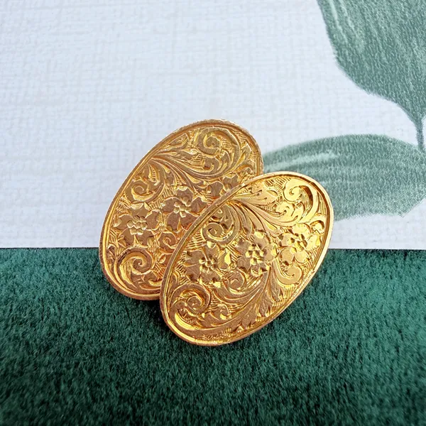Antique 15ct Yellow Gold Engraved Floral Cufflinks, Birmingham 1919 — image 4
