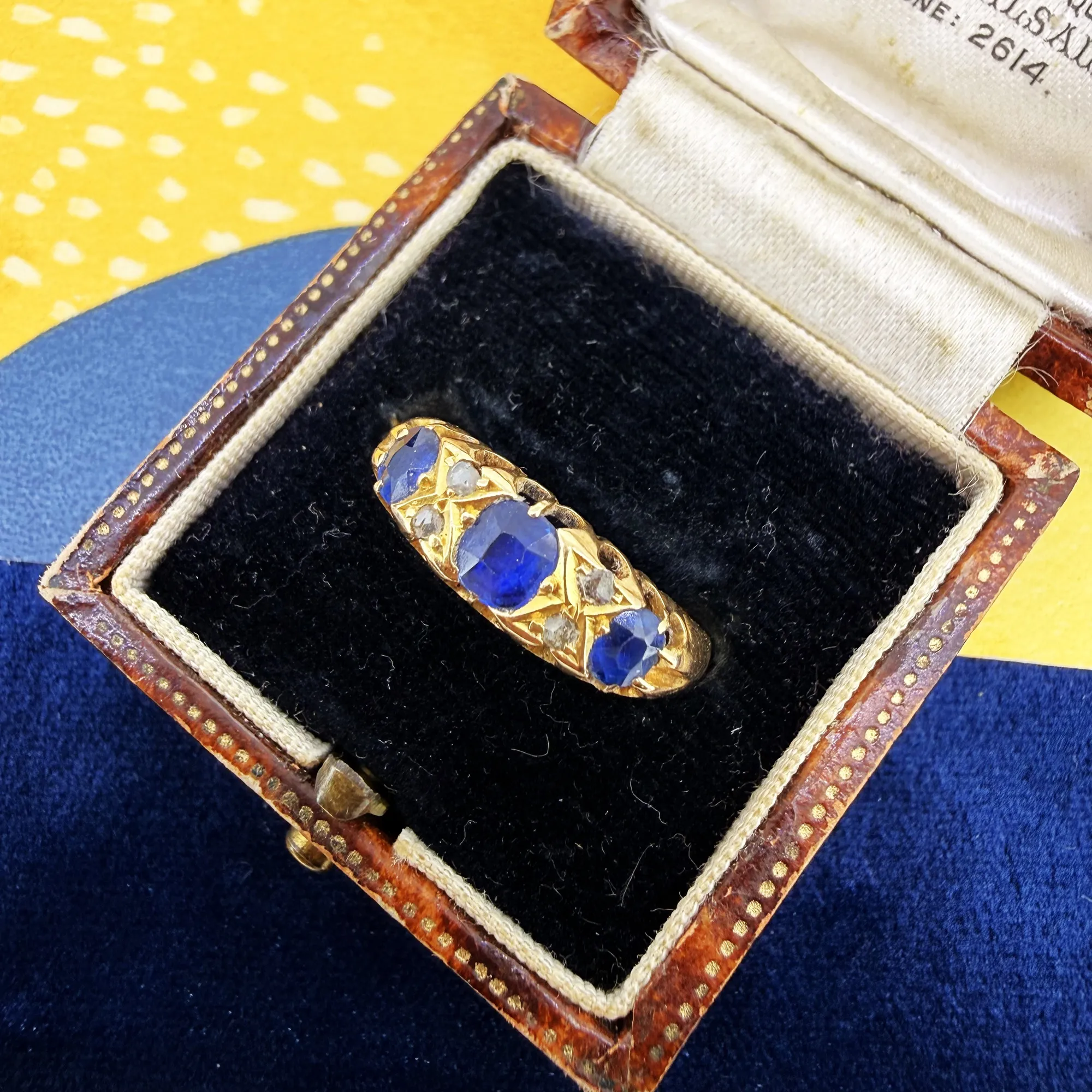Antique 18ct Yellow Gold Sapphire and Diamond Ring, Chester 1908 — image 3