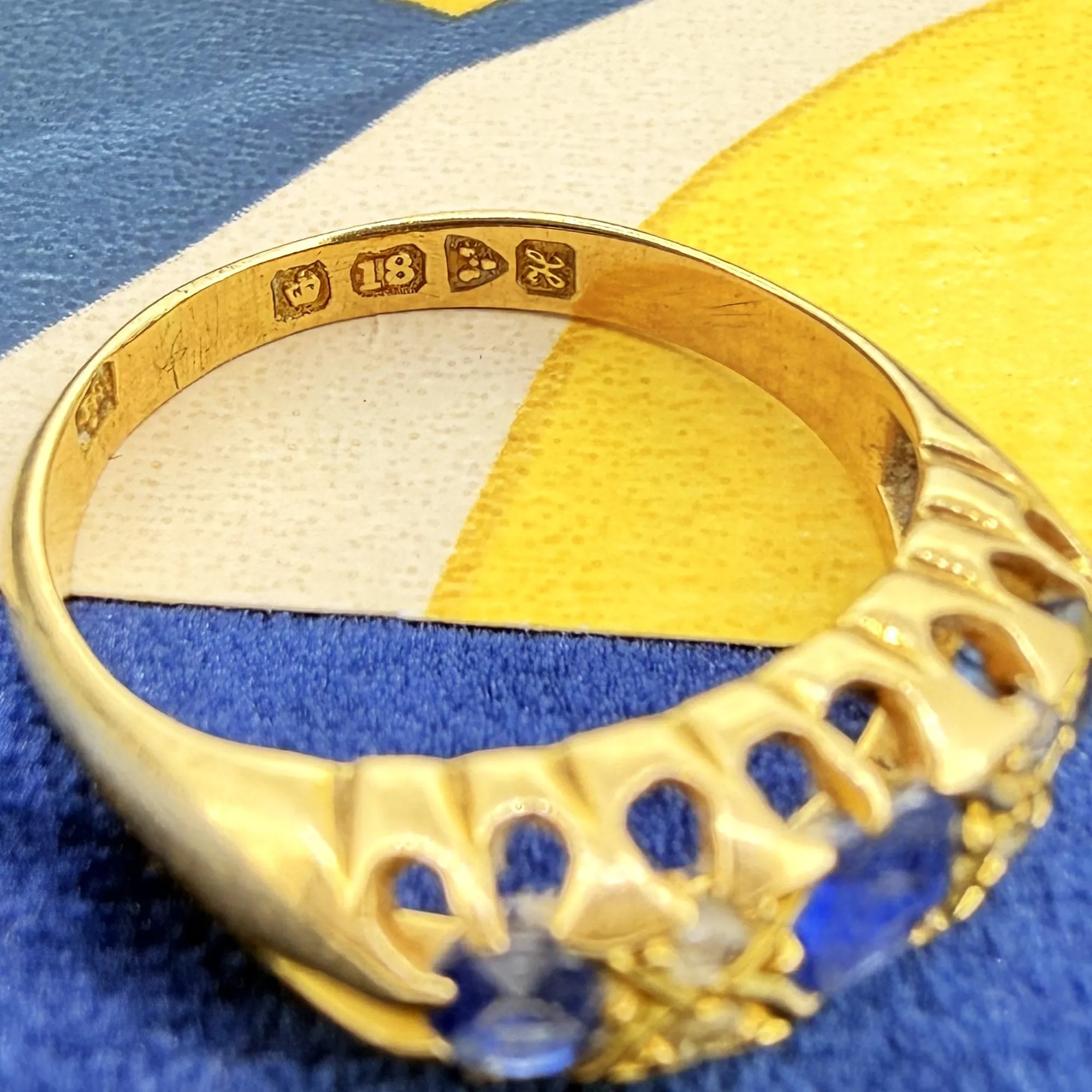 Antique 18ct Yellow Gold Sapphire and Diamond Ring, Chester 1908 — image 8