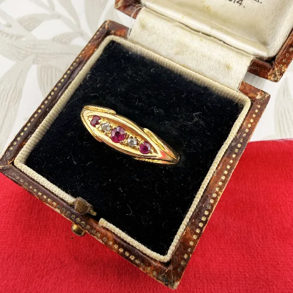 Edwardian 18ct Gold Ruby & Diamond Boat Ring, Chester 1906 — image 3