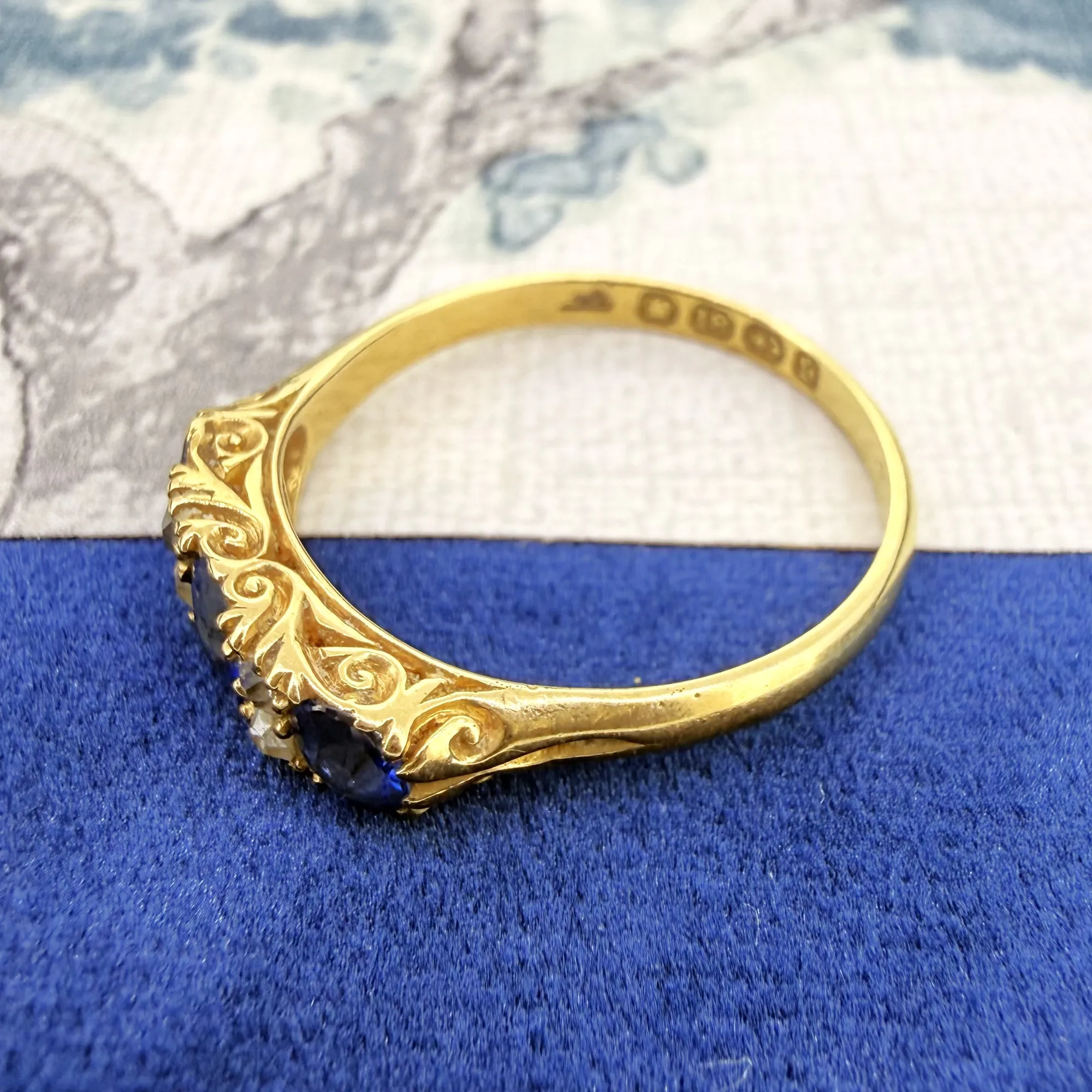 Victorian 18ct Gold Sapphire and Diamond Boat Ring, Birmingham 1892 — image 6