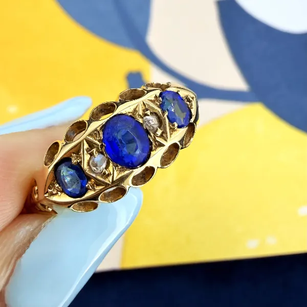 Antique Edwardian 18ct Gold Sapphire & Diamond Boat Ring, Birmingham 1915 — image 5