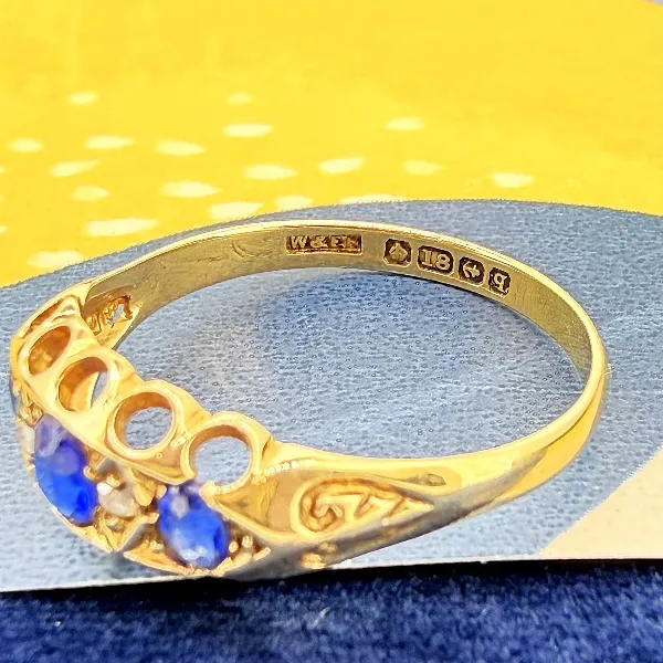 Antique Edwardian 18ct Gold Sapphire & Diamond Boat Ring, Birmingham 1915 — image 8