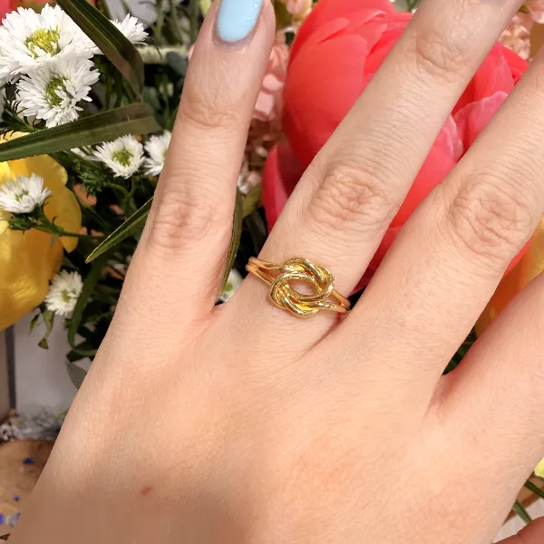 18ct Yellow Gold Love Knot Ring, London 1973 — image 10