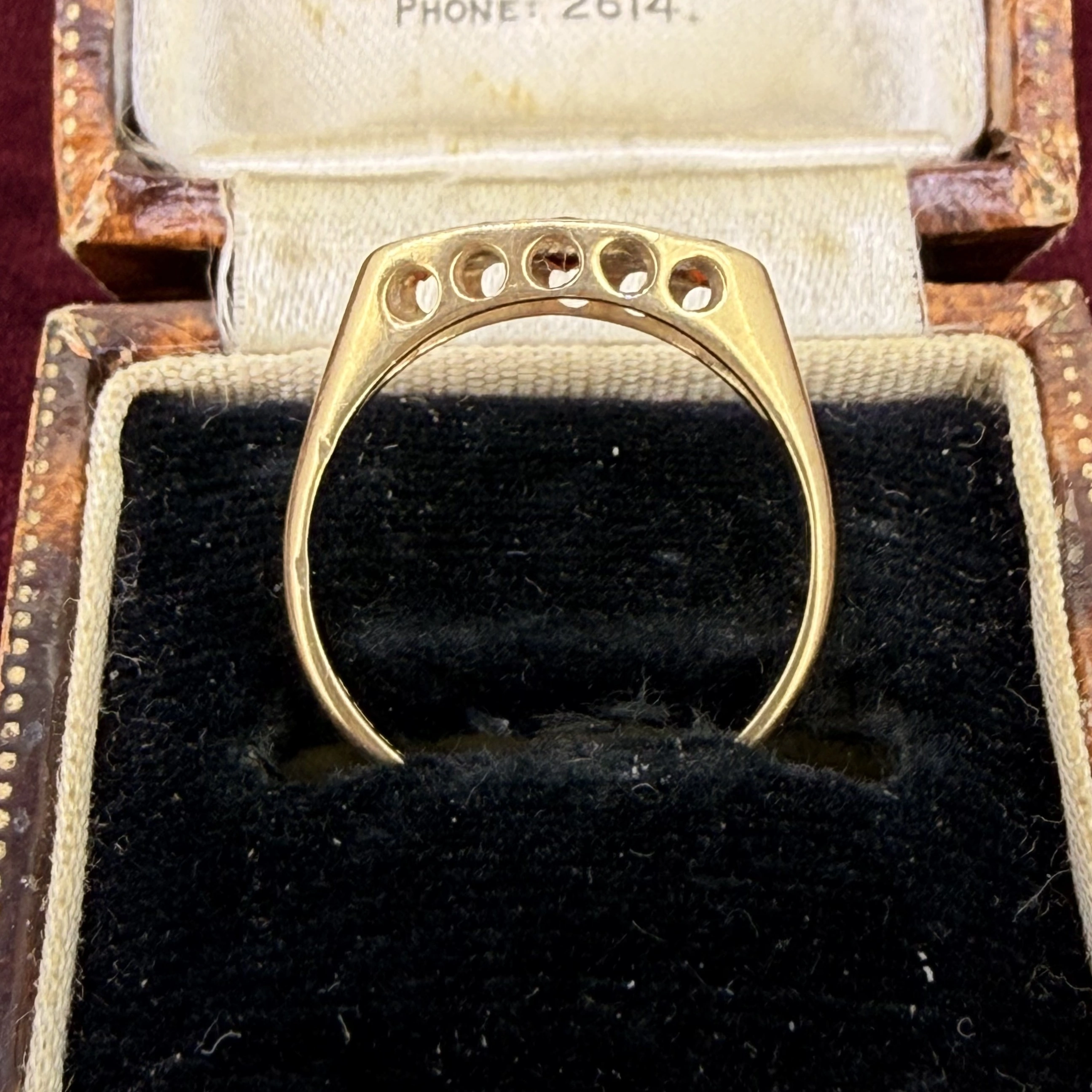 Vintage 9ct Yellow Gold Garnet and Diamond Ring, Birmingham 1992 — image 9