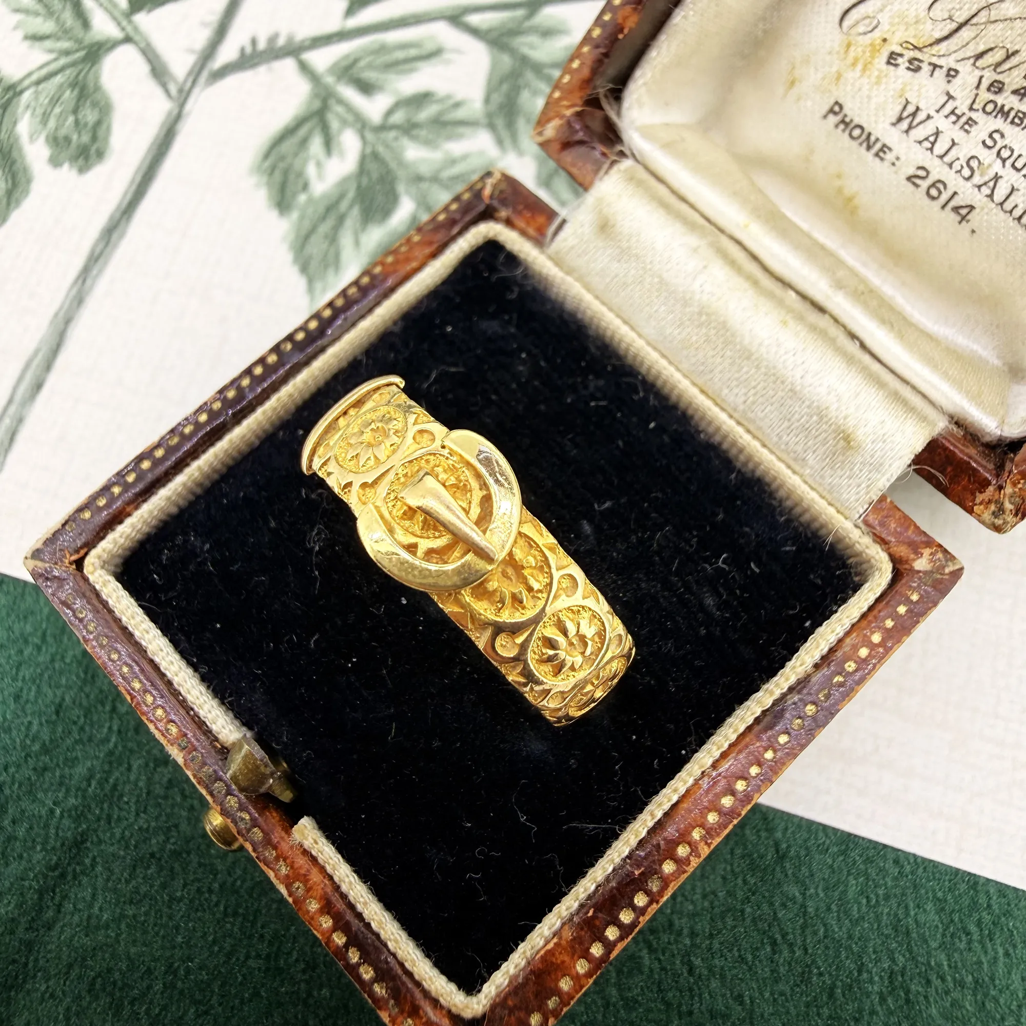 Antique 18ct Yellow Gold Floral Buckle Ring, Chester 1908 — image 3