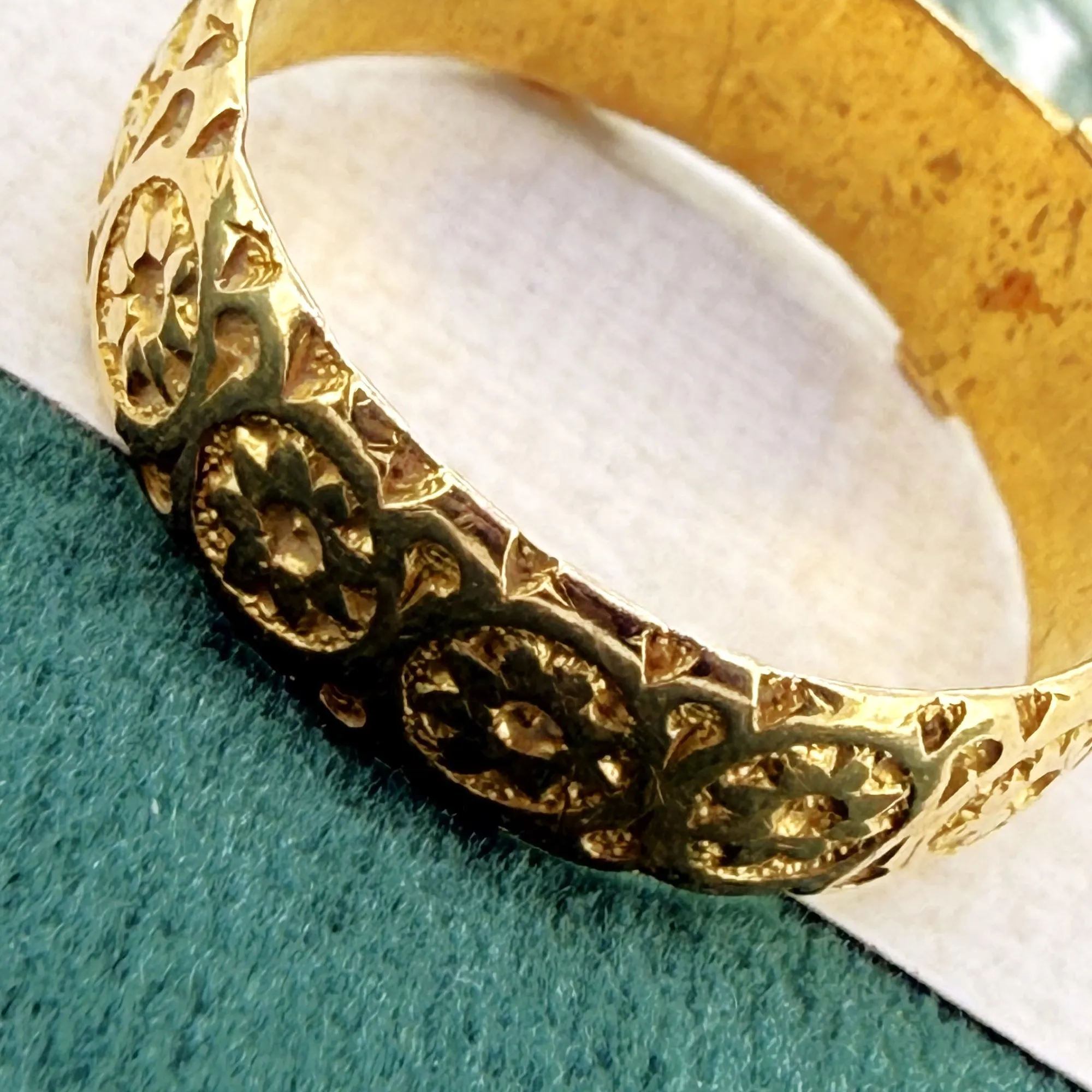 Antique 18ct Yellow Gold Floral Buckle Ring, Chester 1908 — image 8