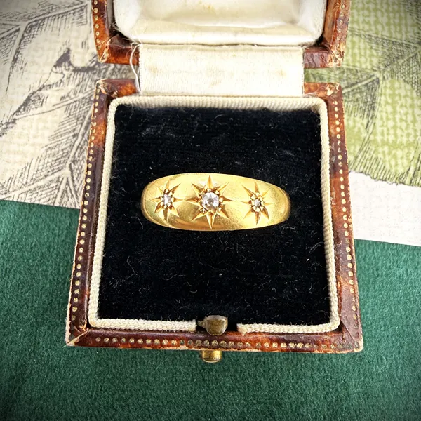 Antique 18ct Yellow Gold Diamond Gypsy Ring, Birmingham 1915