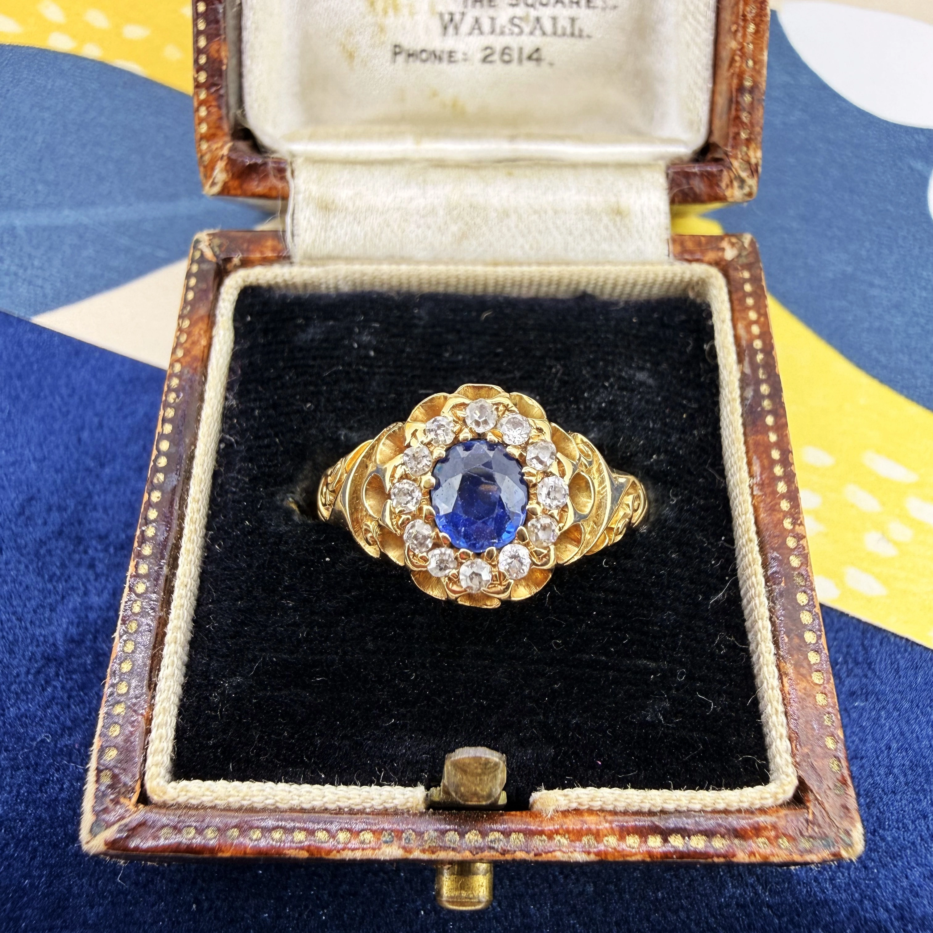 Antique 18ct Yellow Gold Sapphire and Diamond Cluster Ring — image 2