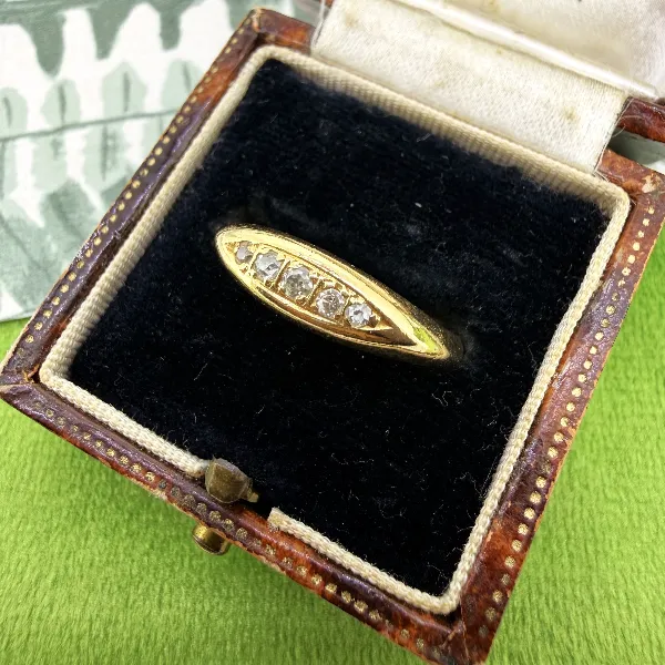 Antique 18ct Gold Five Stone Diamond Boat Ring, Birmingham 1918 — image 3