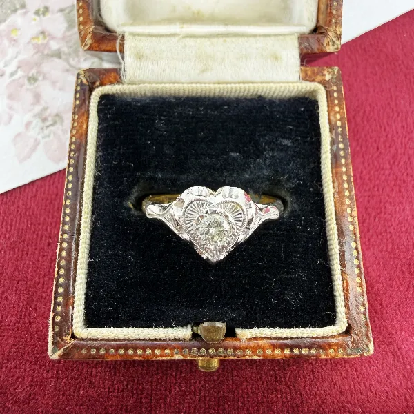 Vintage 18ct Gold Diamond Heart Ring, Birmingham 1992 — image 2