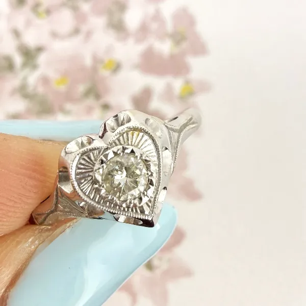 Vintage 18ct Gold Diamond Heart Ring, Birmingham 1992 — image 5