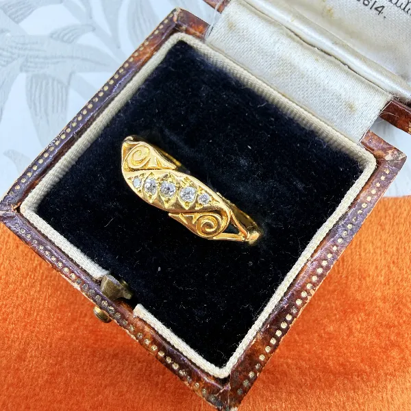 Vintage 18ct Gold Diamond Scroll Ring, Birmingham 2003 — image 3