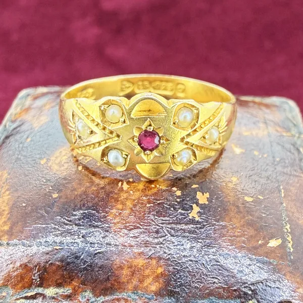 Antique Victorian 15ct Gold Ruby & Seed Pearl Ring, Chester 1899 — image 4