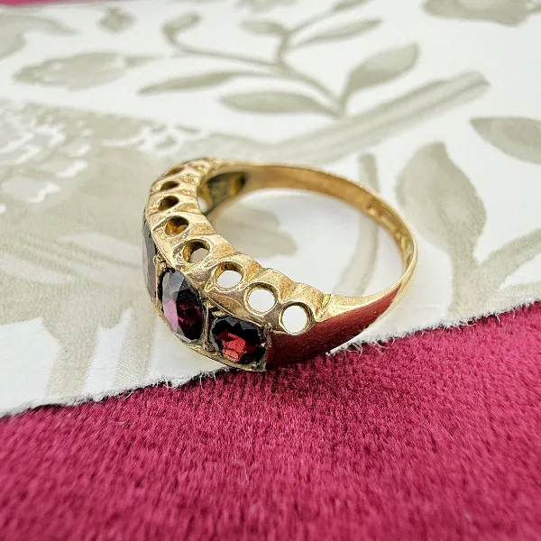 Antique Edwardian 9ct Rose Gold Five Stone Garnet Ring, Chester 1916 — image 6